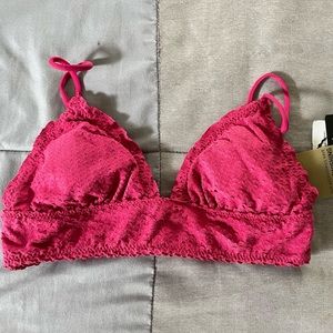 Paula Hermany new top